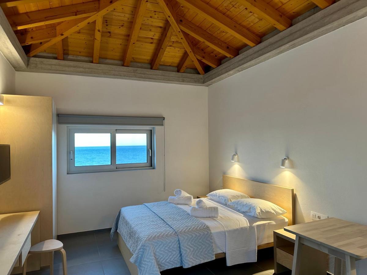 Pasithea Suites 莫奈姆瓦夏 外观 照片
